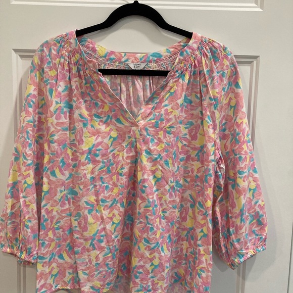 Crown and Ivy pastel peasant blouse - Picture 1 of 6